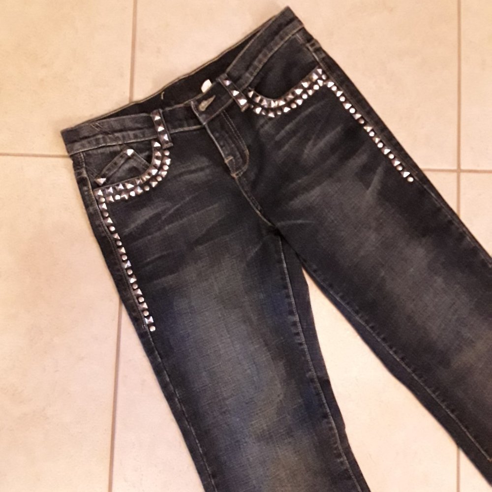 Jeans - Picture 2 of 4